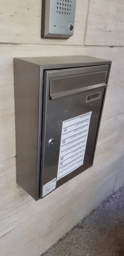 החלפת מנעול בתיבת דואר